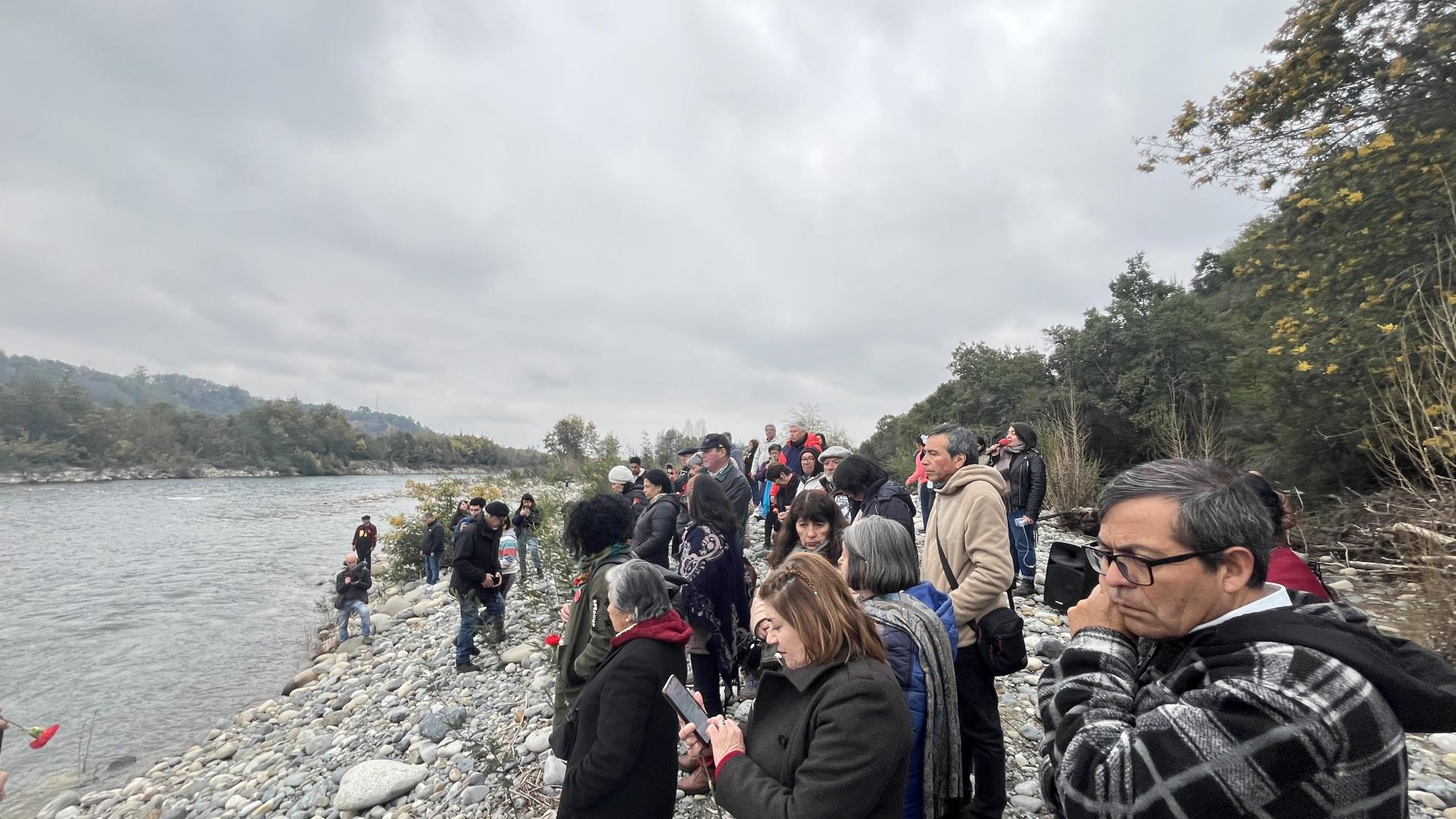 Agrupaciones de DDHH rinden homenaje a víctimas de Colonia Dognidad